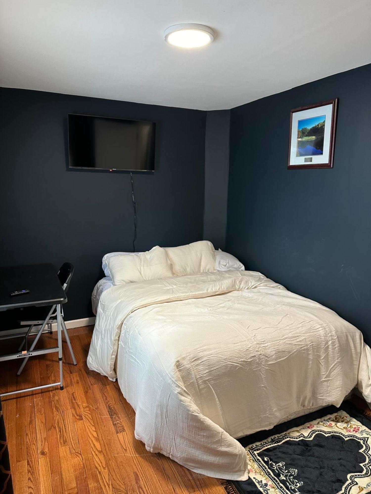 Fidelia Crystal Room, Queen Bed Minutes From Newark Liberty International Airport And Newark Penn Station Irvington Exterior photo